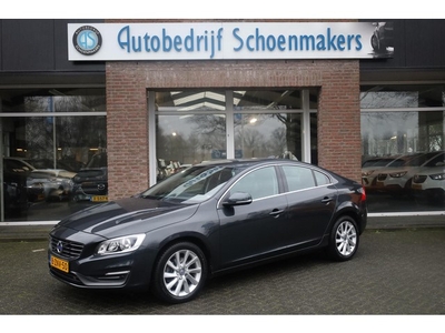 Volvo S60 1.6 T3 Momentum TREKHAAK NAVI RUITVERWARMING