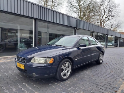 Volvo S60 2.4 Edition Automaat Clima Cruise 14 jaar