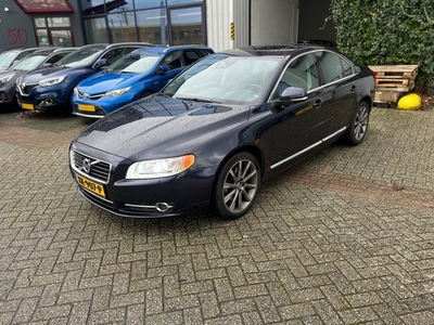 Volvo S80 2.4 D5 Summum