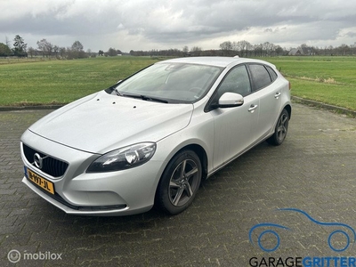 Volvo V40 2.0 T2 Momentum