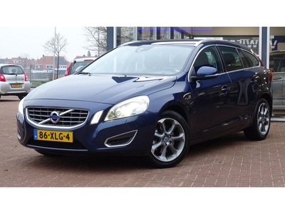 Volvo V60 1.6 T3 Ocean Race Airco Navigatie Vol