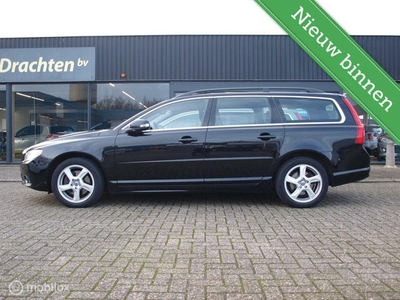 Volvo V70 Summum 5CYL Leer Schuifdak Elec stoelen Xenon PDC