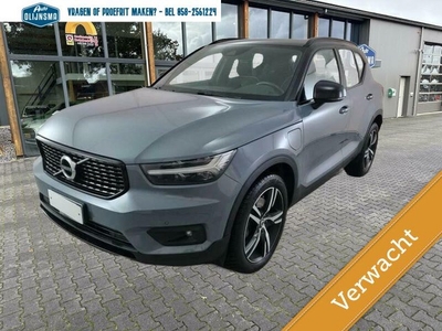 Volvo XC40 T5 PlugInHybride R-DesignCameraPDCNaviClima