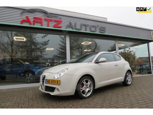 Alfa Romeo MiTo 1.4 T Centenario XENON l PANORAMADAK l CLIMA