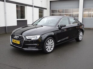 Audi A3 Limousine 30 TFSI Design Airco, navigatie