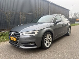 Audi A3 Sportback 1.4 TFSI Ambition Pro Line plus / NAVI /