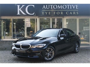 BMW 3-serie 320i Aut. Sportline VAN: 26.950,- VOOR