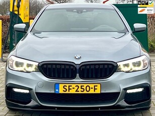 BMW 5-serie 520d M PAKKET 2018 ALCANTARA HEADUP 2018