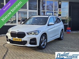 BMW X1 sDrive20i Business Edition Plus M-SPORT NL-AUTO PANO