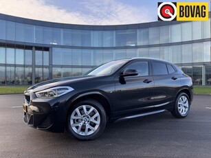 BMW X2 sDrive18i High Executive M-sport, panorama, leder