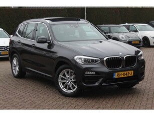 BMW X3 xDrive20d High Executive / Trekhaak / Panoramadak /