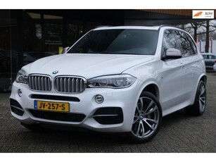 BMW X5 M50d/M-Pakket/Pano/Standkachel/Dealer onderhouden