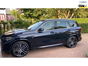 BMW X5 XDrive45e M-SPORT ORG.NED / NAP / SKYLOUNGE