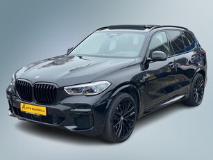 BMW X5 xDrive45e M-Sport / Panorama / Opendak / Travel