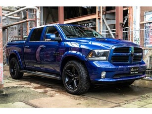 Dodge RAM 1500 Sport Lage Bijtelling BLAUW Black Edit 5.7 V8