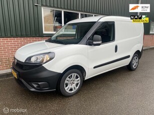 Fiat Doblò Cargo 1.6 L1H1 3 persoons fabrieks nieuw 1e eig.