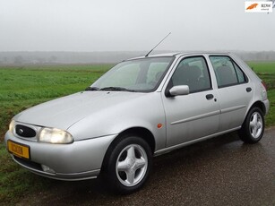 Ford Fiesta 1.3-16V Ghia 36.929 km !!