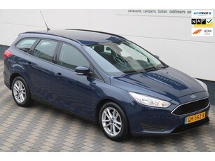 Ford Focus Wagon 1.0 Navi Cruise Airco NAP incl. nwe APK !!