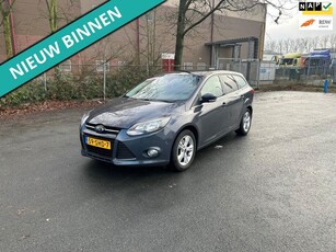 Ford Focus Wagon 1.6 TI-VCT Titanium