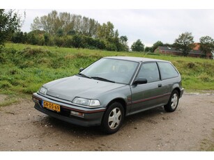 Honda Civic 1.5i GLX Automaat weinig km met schade