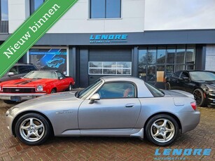 Honda S2000 2.0i - 2de eigenaar en maar 52000km!