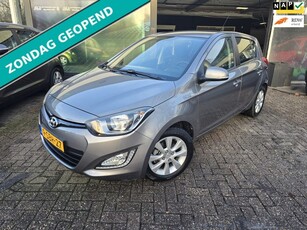 Hyundai I20 1.2i i-Deal 2E EIGENAAR 12MND GARANTIE