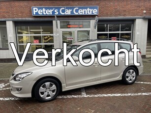 Hyundai i30 CW 1.6i Active (bj 2010, automaat)