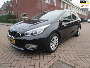 Kia Cee'd Sportswagon 1.6 GDI BusinessLine clima cam, mooi