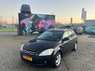 Kia Cee'd Sporty Wagon 1.6 Business Edition met nw APK!