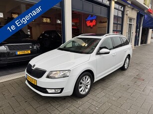 Škoda Octavia Combi 1.0 TSI Greentech Ambition Business 1