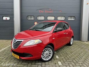 Lancia Ypsilon 0.9 TwinAir S MomoDesign?Airco ?City ?Nw APK