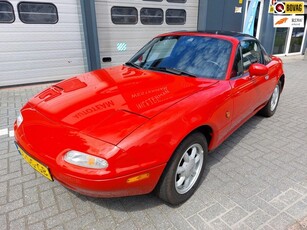 Mazda MX-5 1.6i-16V incl hardtop zeer nette auto !