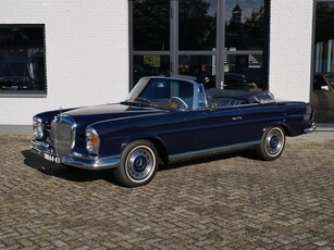 Mercedes-Benz S-cabrio 250 SE Cabrio Automaat