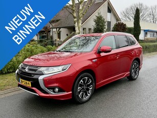 Mitsubishi Outlander 2.0 PHEV instyle 203PK