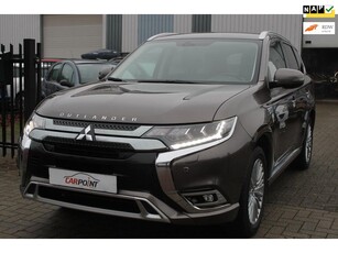 Mitsubishi Outlander 2.4 PHEV 4WD Intense+ Navi Keyless LED Nieuwstaat!!