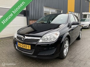 Opel Astra 1.6 Business NETTE AUTO! TREKHAAK!