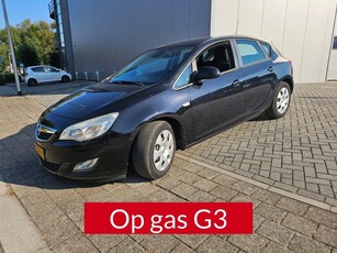 Opel Astra 1.6 Edition met nap