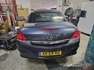 Opel Astra TwinTop 1.8 Enjoy leer sportvelgen