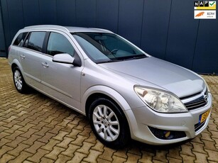 Opel Astra Wagon 1.6 EXECUTIVE AIRCO LEDER NAVI