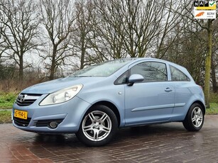 Opel Corsa 1.2-16V Essentia