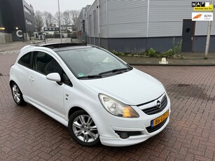 Opel Corsa 1.4-16V '111' Edition Panorama Volledig