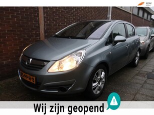 Opel Corsa 1.4-16V Cosmo