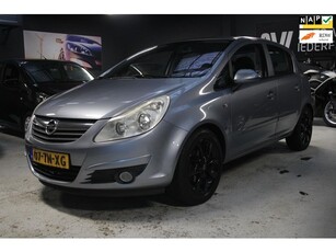 Opel Corsa 1.4-16V Enjoy / 5DEURS / AIRCO / CRUISE / NAP