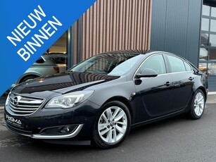 Opel Insignia 2.0 T Cosmo 4x4 250pk Navi Xenon