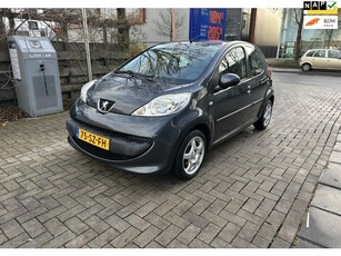 Peugeot 107 1.0-12V XS 5drs met Airco