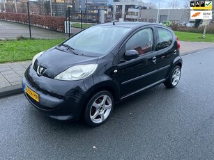 Peugeot 107 1.0-12V XS Urban Move Airco 5-DRS NAP