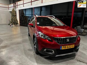 Peugeot 2008 1.2 PureTech Allure / Nieuwe Motor bij 117000 /