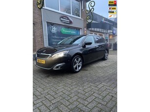 Peugeot 308 SW 1.2 e-THP Première, Half leder, Panoramadak