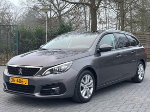 Peugeot 308 SW 1.2 PureTech Blue Lease Executive Clima Pano