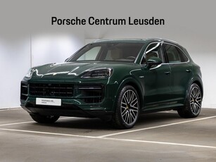 Porsche Cayenne E-Hybrid (bj 2024, automaat)